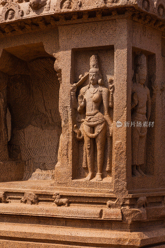 Mahabalipuram，印度:7世纪Dharmaraja Ratha;雕刻的细节